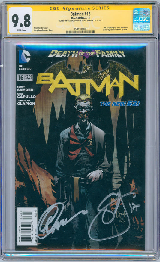 Batman #16 9.8 CGC Signed by Greg Capullo & Scott Snyder